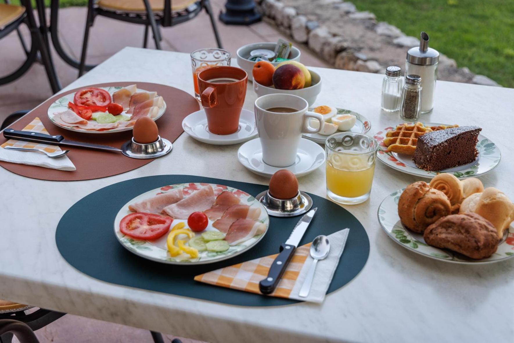 Agriturismo San Maggiore มัลเชซิเน ภายนอก รูปภาพ
