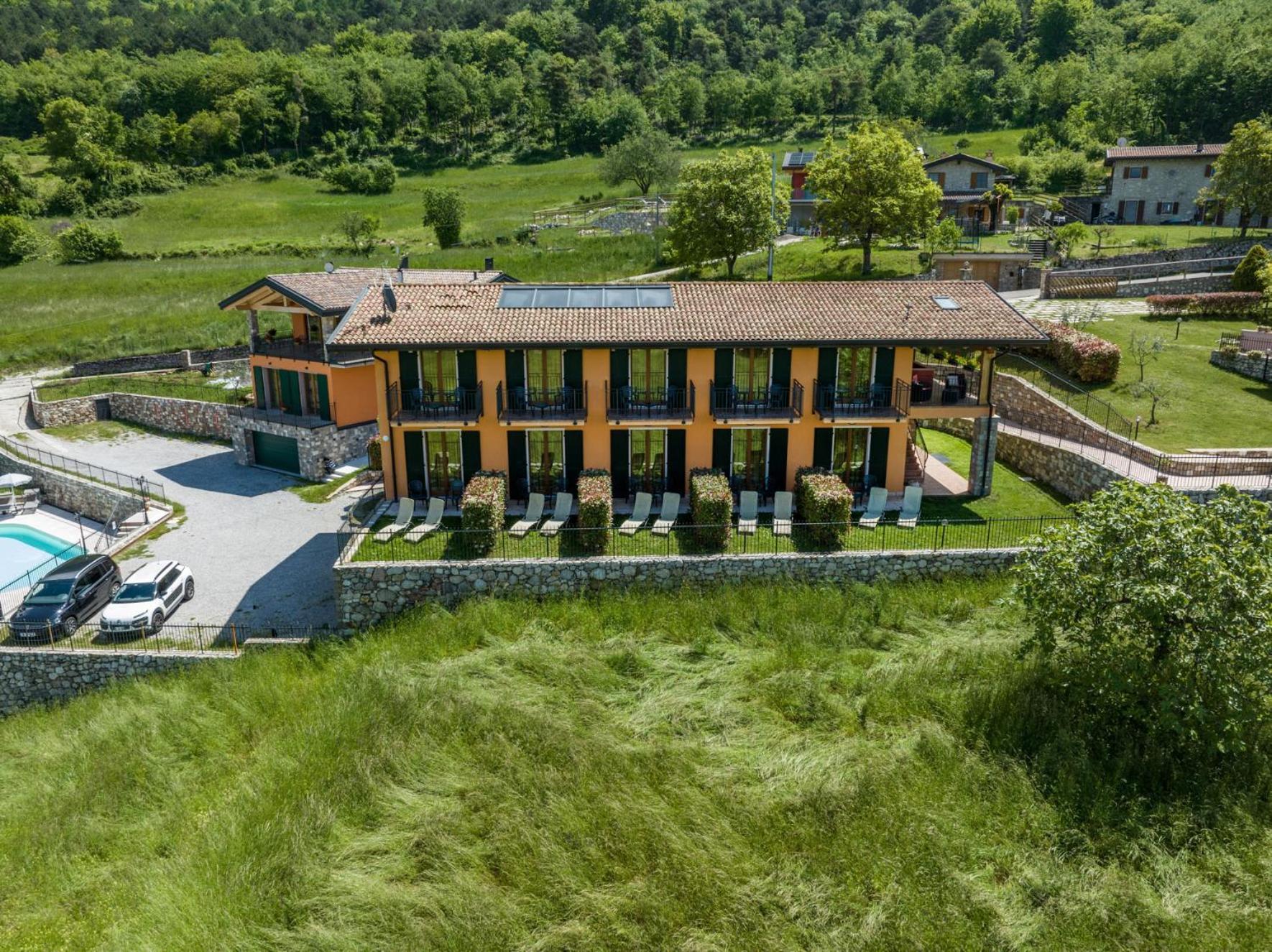 Agriturismo San Maggiore มัลเชซิเน ภายนอก รูปภาพ