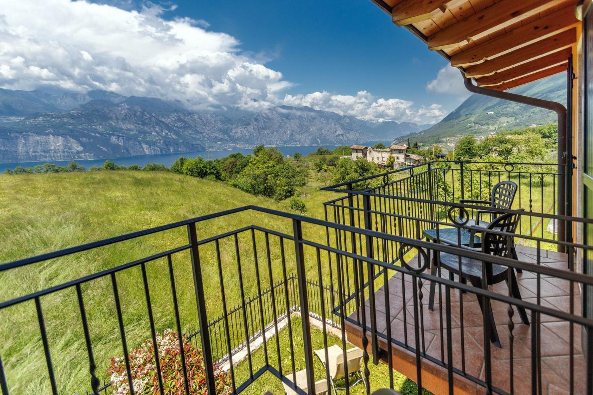 Agriturismo San Maggiore มัลเชซิเน ภายนอก รูปภาพ