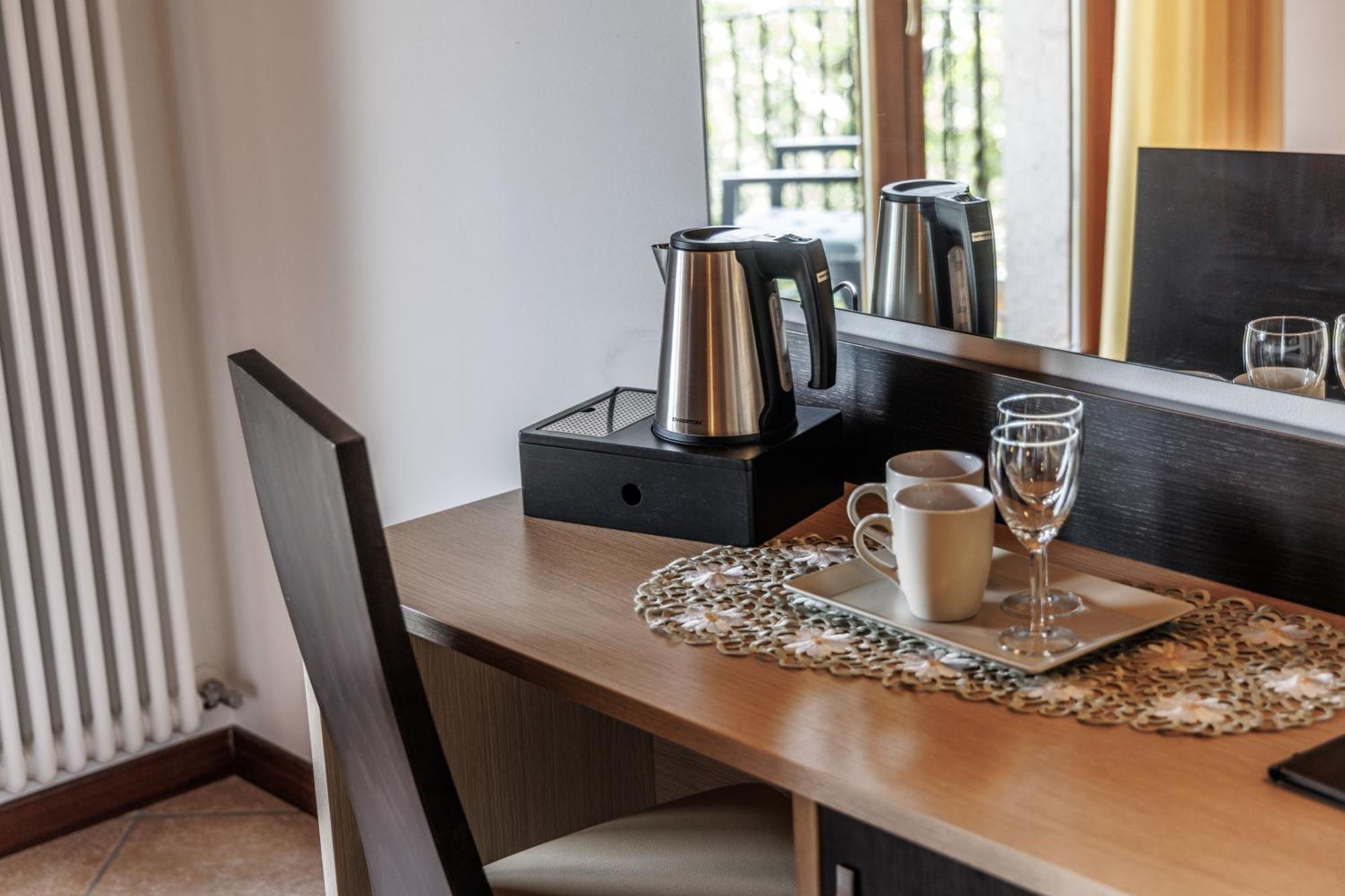 Agriturismo San Maggiore มัลเชซิเน ภายนอก รูปภาพ